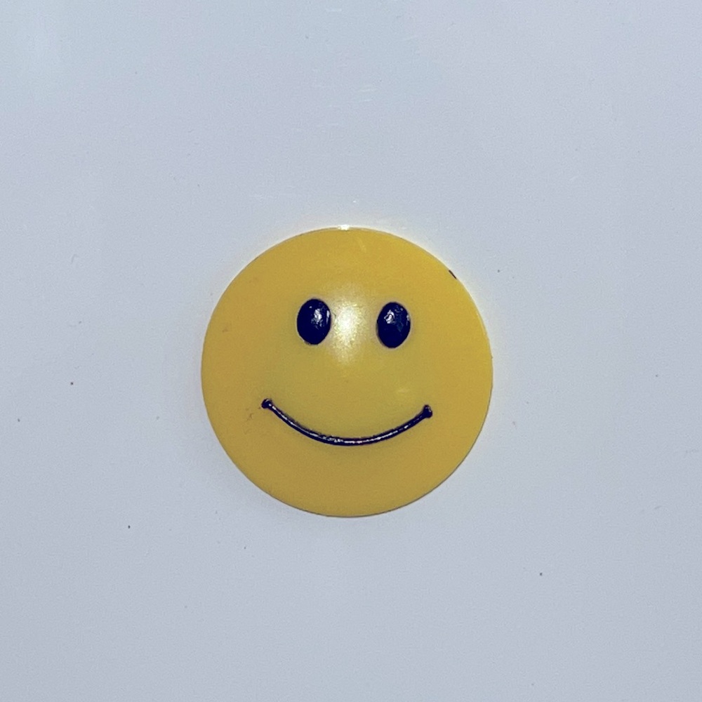 Vintage Smiley Face Magnet 🙂